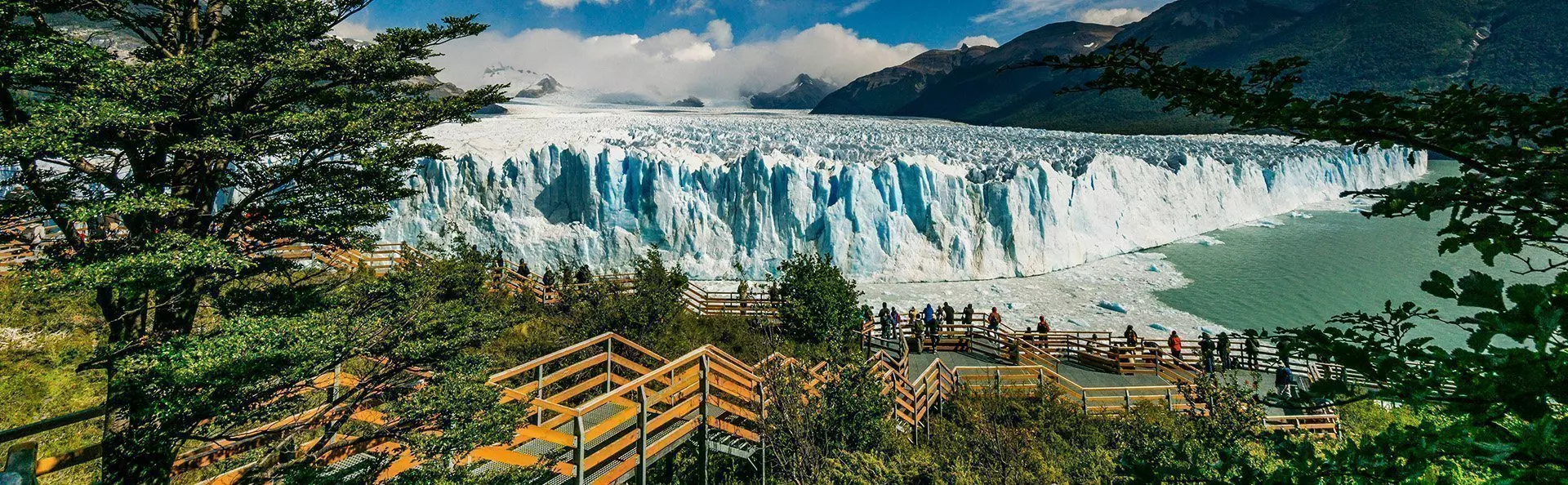 Perito Moreno-breen en solrik dag, Patagonia, Argentina